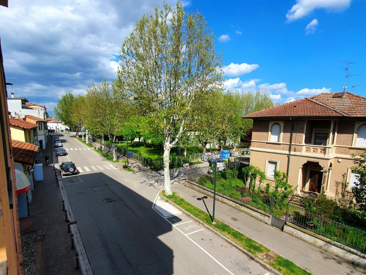 Hotel Perla Massa Lombarda ภายนอก รูปภาพ