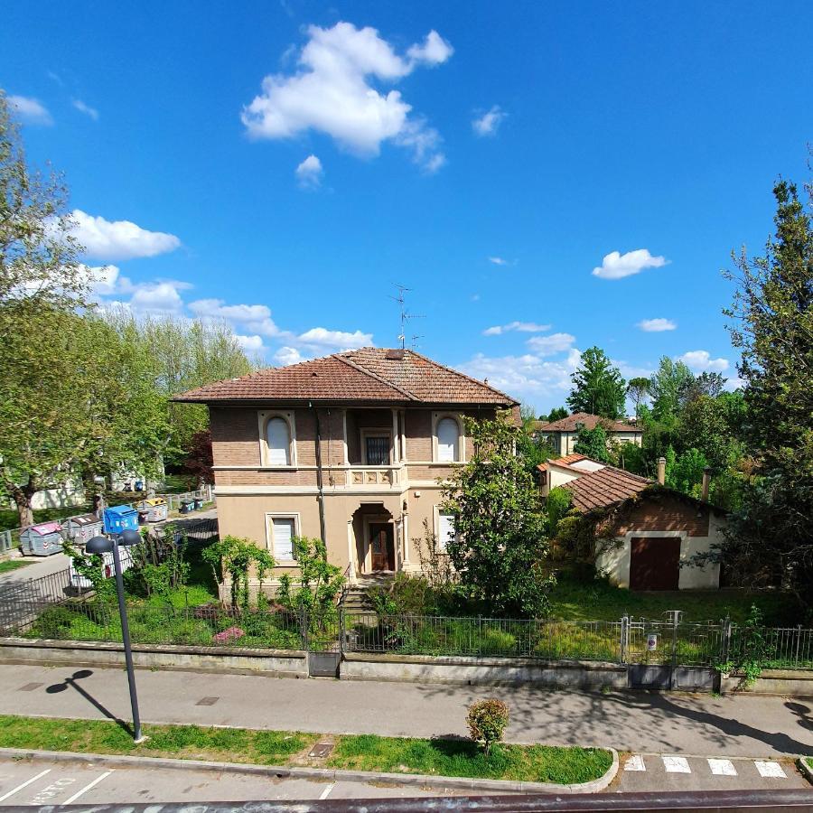 Hotel Perla Massa Lombarda ภายนอก รูปภาพ