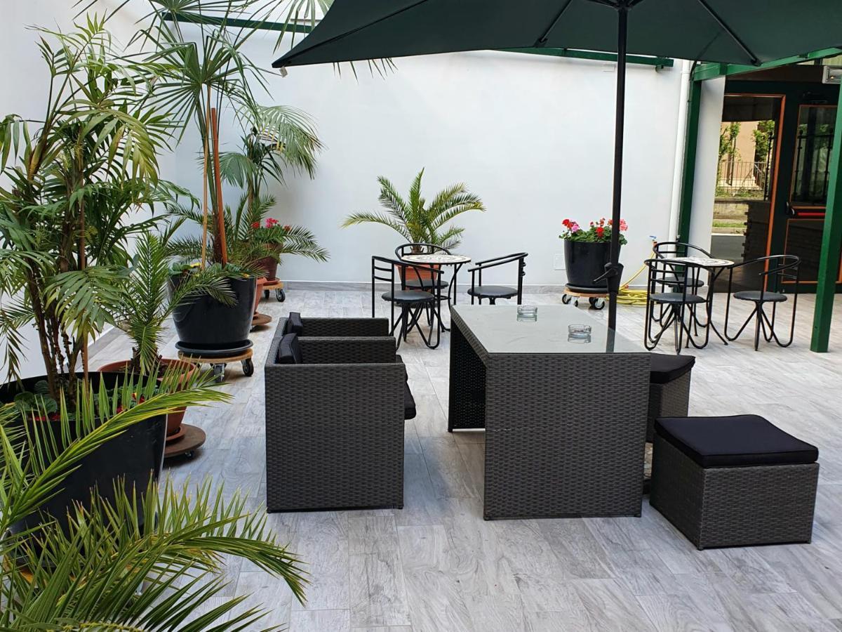 Hotel Perla Massa Lombarda ภายนอก รูปภาพ